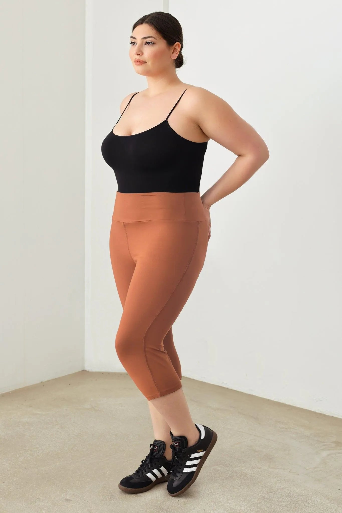 Plus size capri yoga pants online