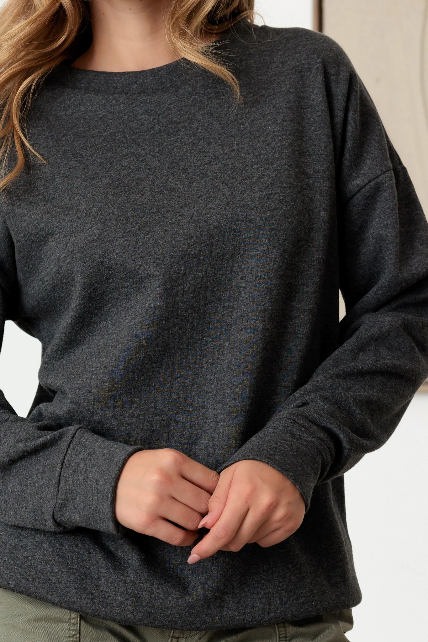 Basic Long Sleeve Soft Sweatshirt