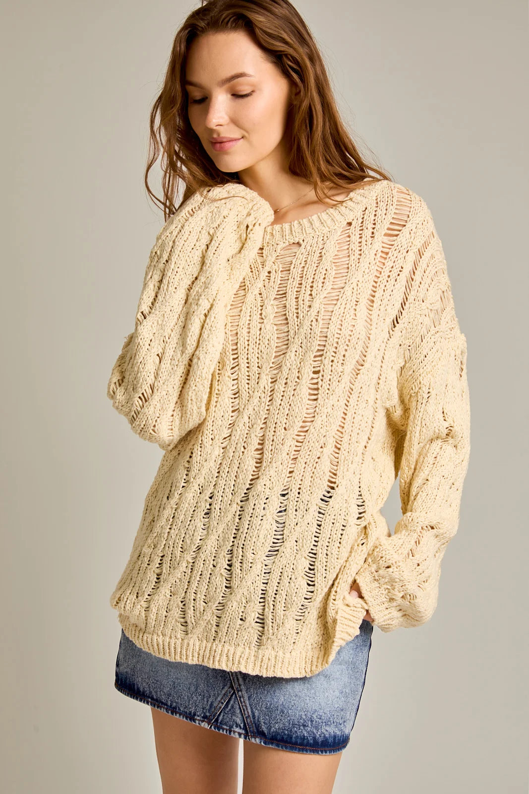 Crochet Long Sleeve Round Neckline Relax Sweater