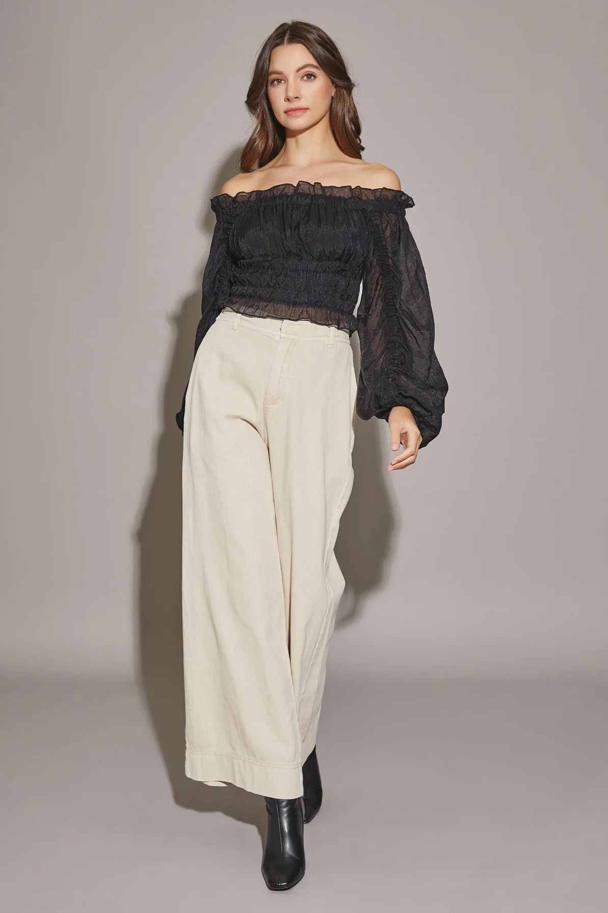 Off The Shoulder Shirring Crop Blouse