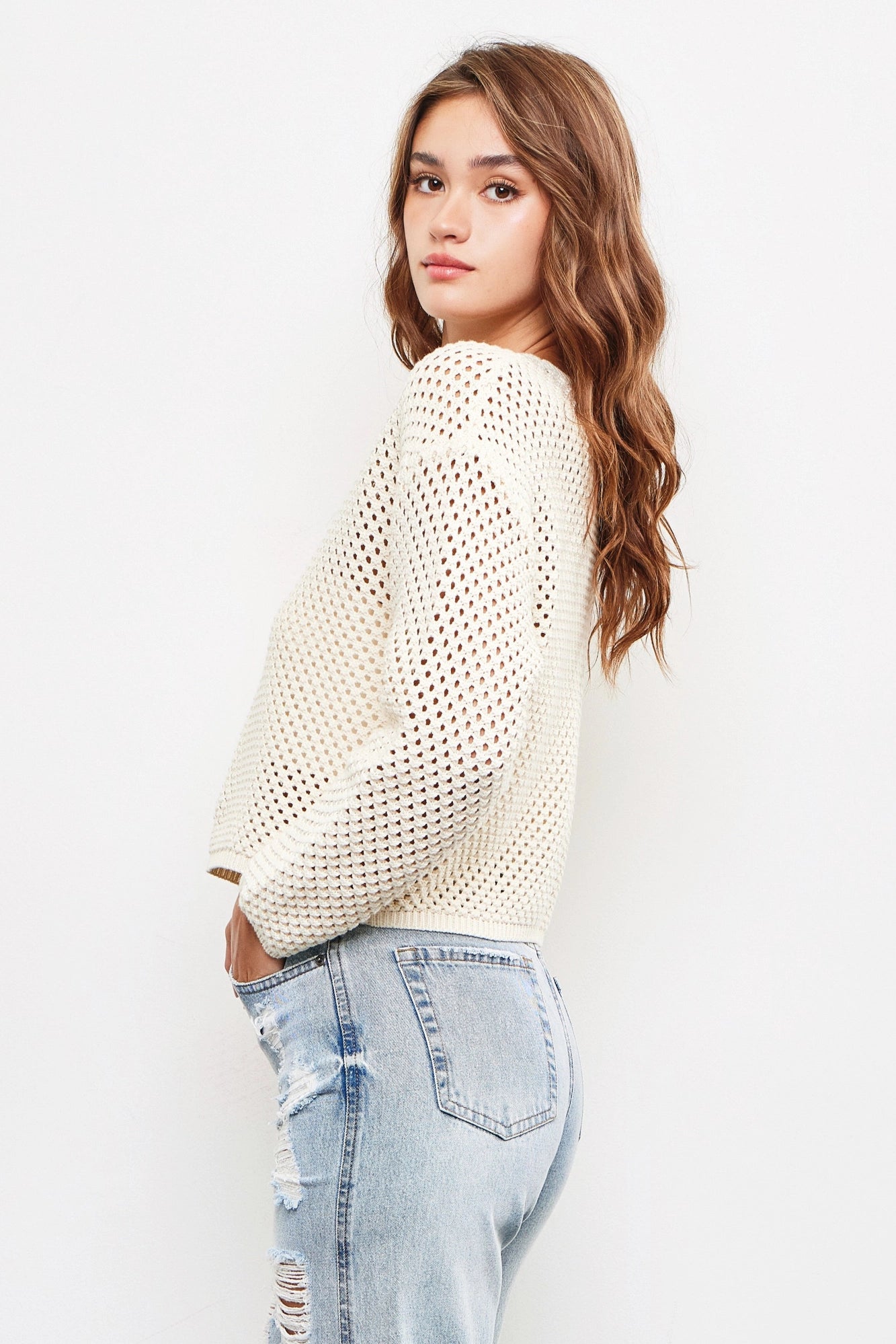 Open Hole Round Neck-Line Long Sleeve Knit Top