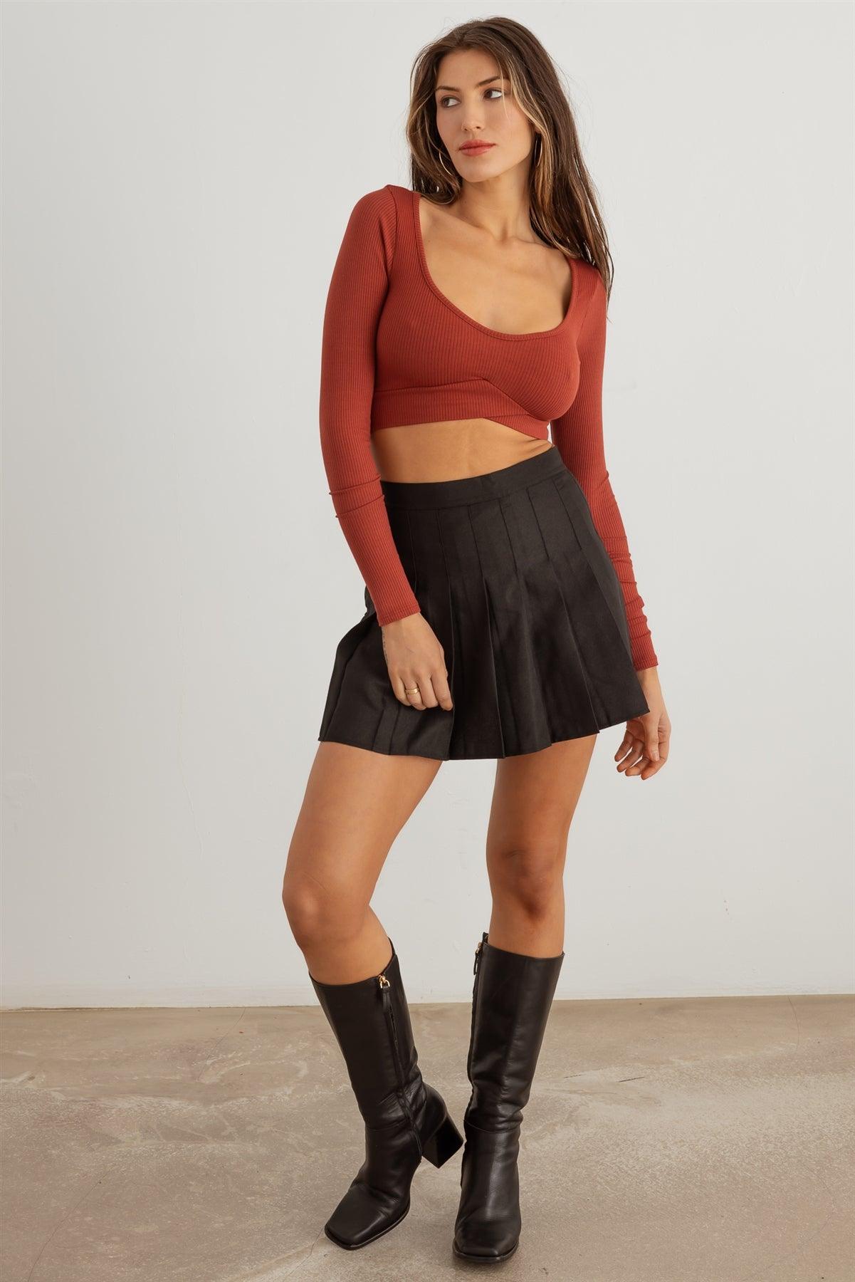 Terracotta Ribbed Scoop Neck Long Sleeve Crop Top /2-2-2