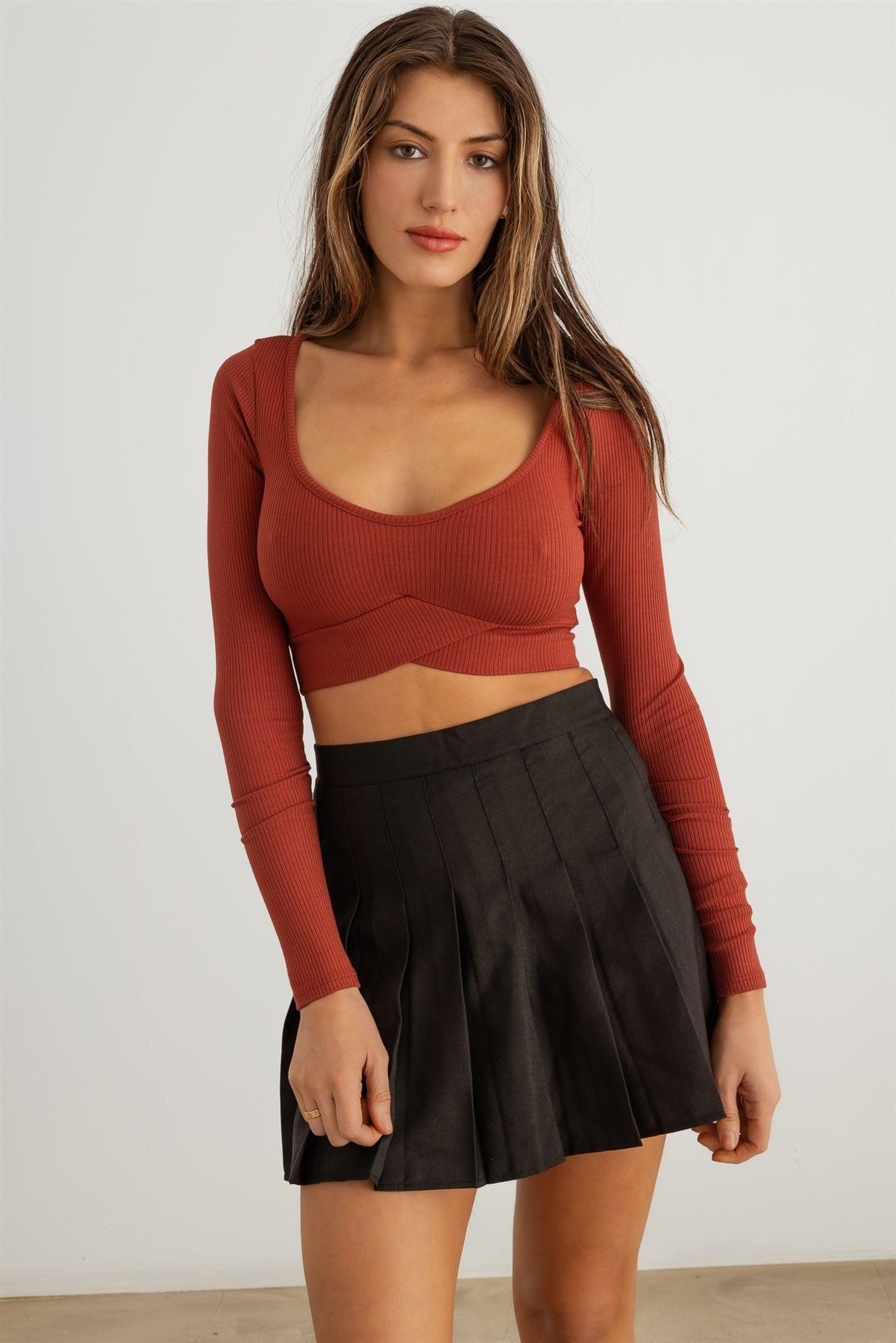 Terracotta Ribbed Scoop Neck Long Sleeve Crop Top /2-2-2