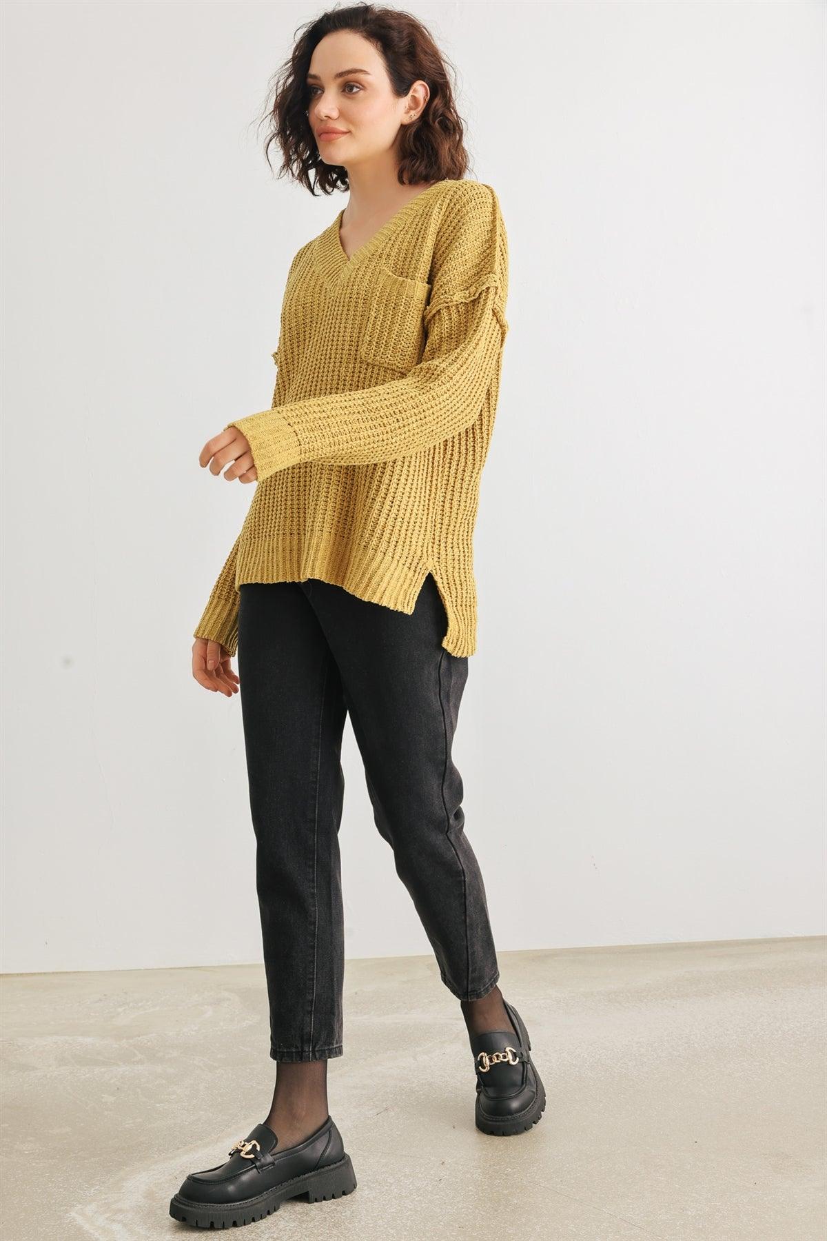 Gold Knit One Pocket Long Sleeve V-Neck Sweater /1-2-2