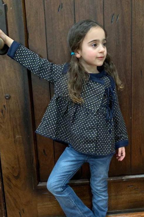 Girls Navy Printed Contrast Textured Trim Detail Side Tie Top /1-1-1-1