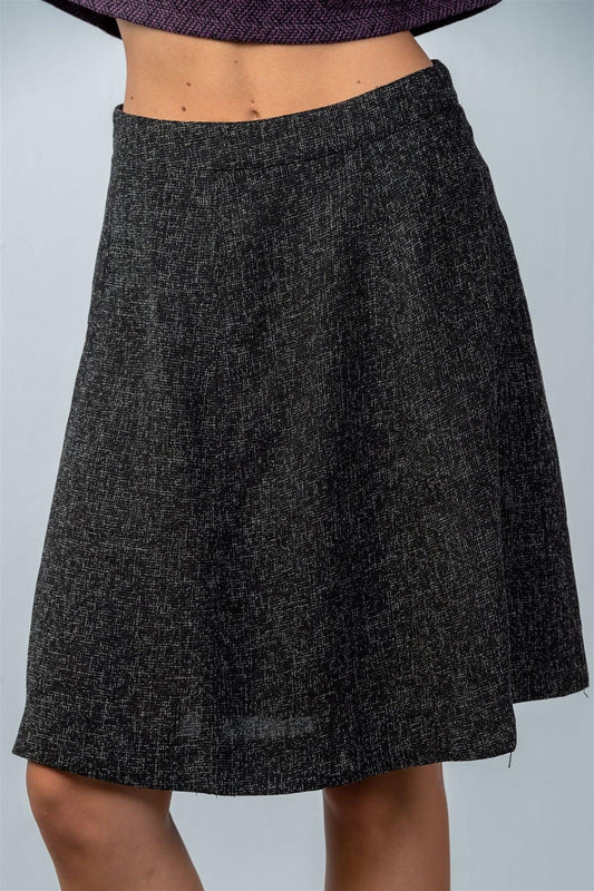 Black Knit Knee-Length Skirt /2-2-2