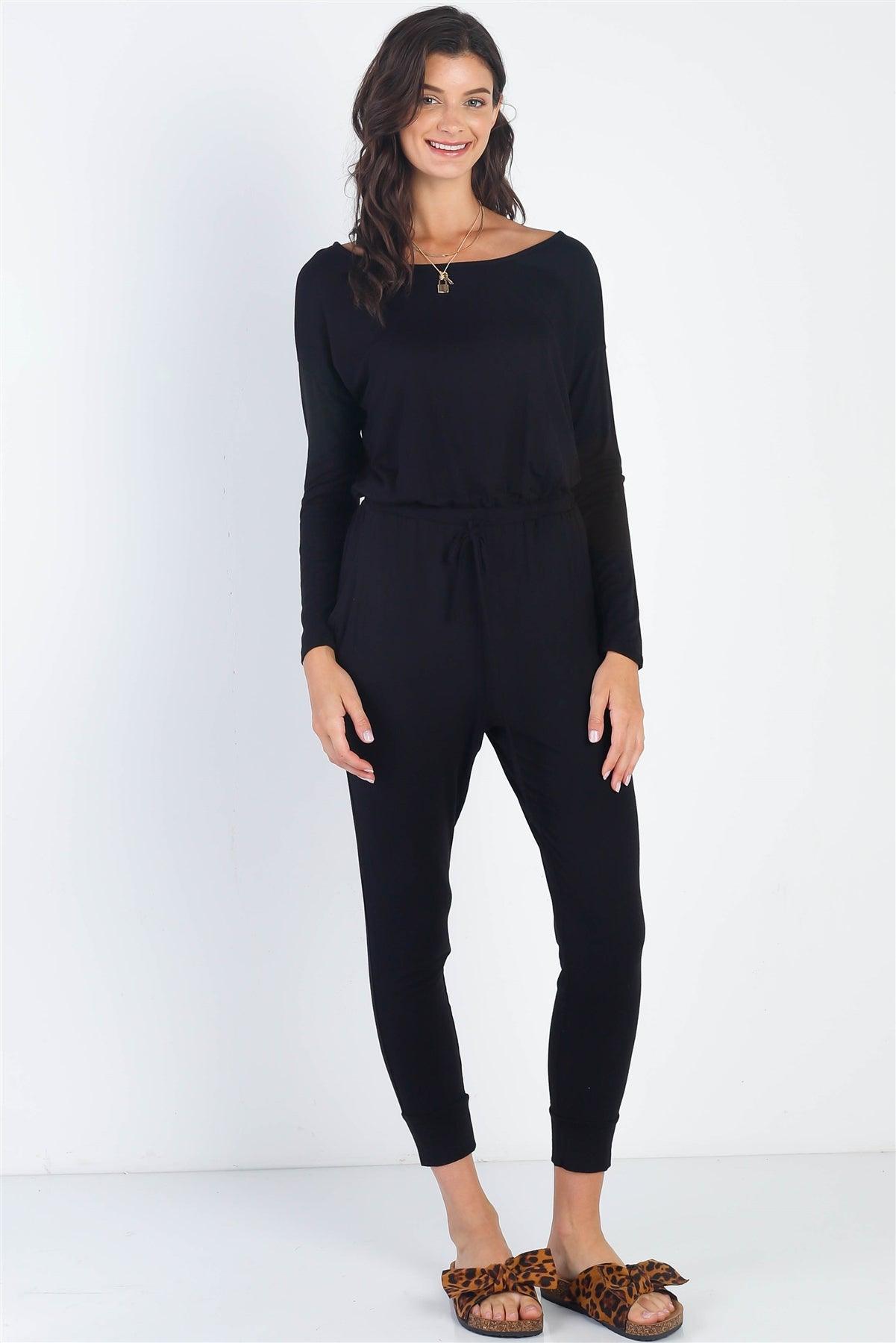 Black Round Neck Fitted Waistline Two Pocket Jumpsuit /2-1-1