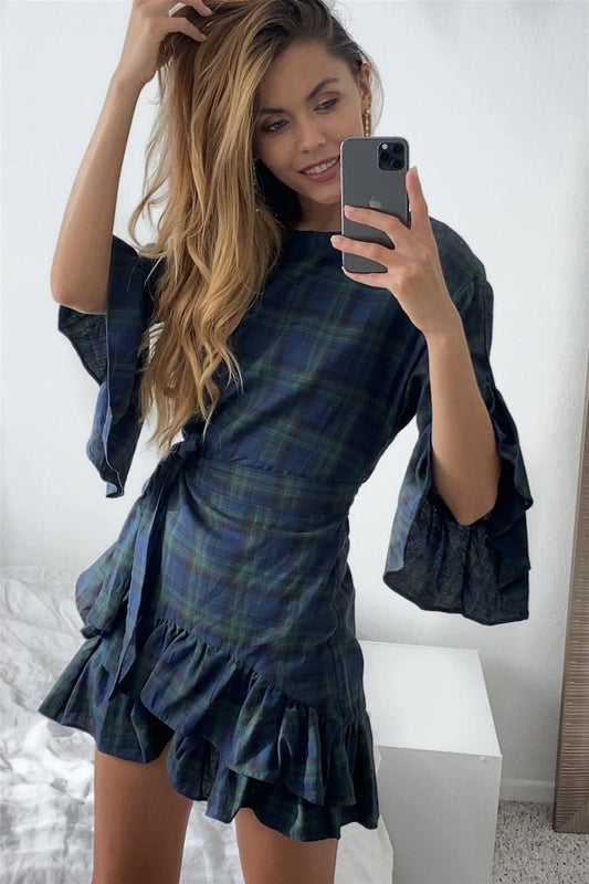 Green Plaid Shirred Hem Front-Tie Mini Dress /2-2-2