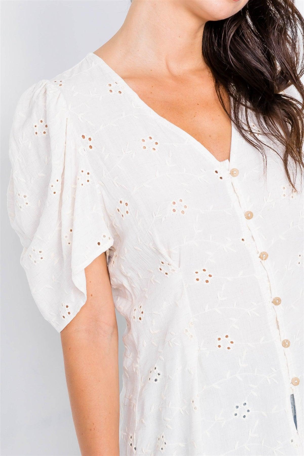 Natural Eyelet Flower Cap Sleeve Pleated V-Neck Blouse /2-2-2