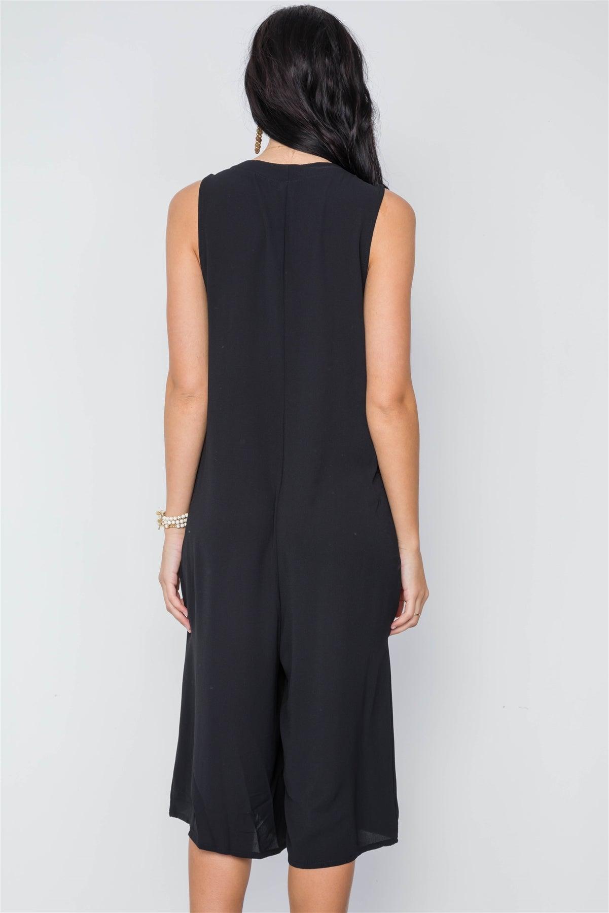 Black V-Neck Sleeveless Capri Jumpsuit /2-2-2