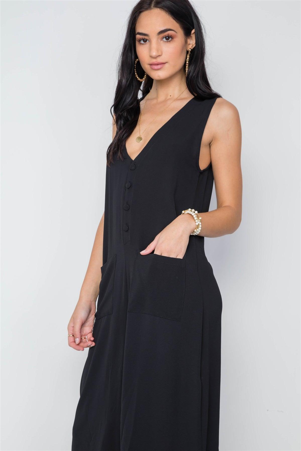 Black V-Neck Sleeveless Capri Jumpsuit /2-2-2