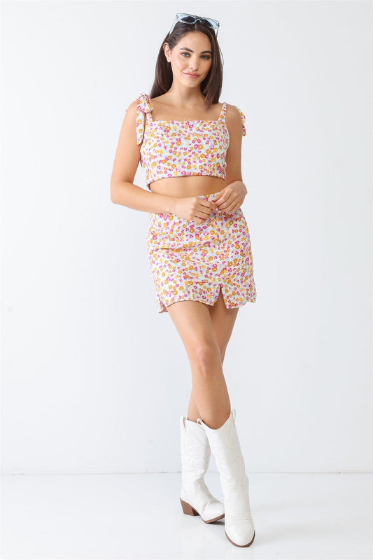 White & Fuchsia Ditsy Print Open Back Crop Top & High Waist Mini Skirt Set /1-1-1