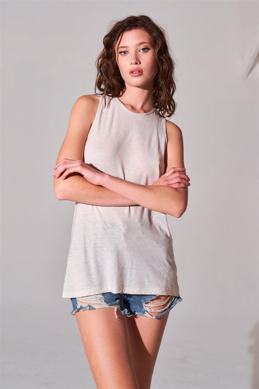 Clay Sleeveless Crew Neck Cut-Out Back Detail Longline Top /1-2-2-1