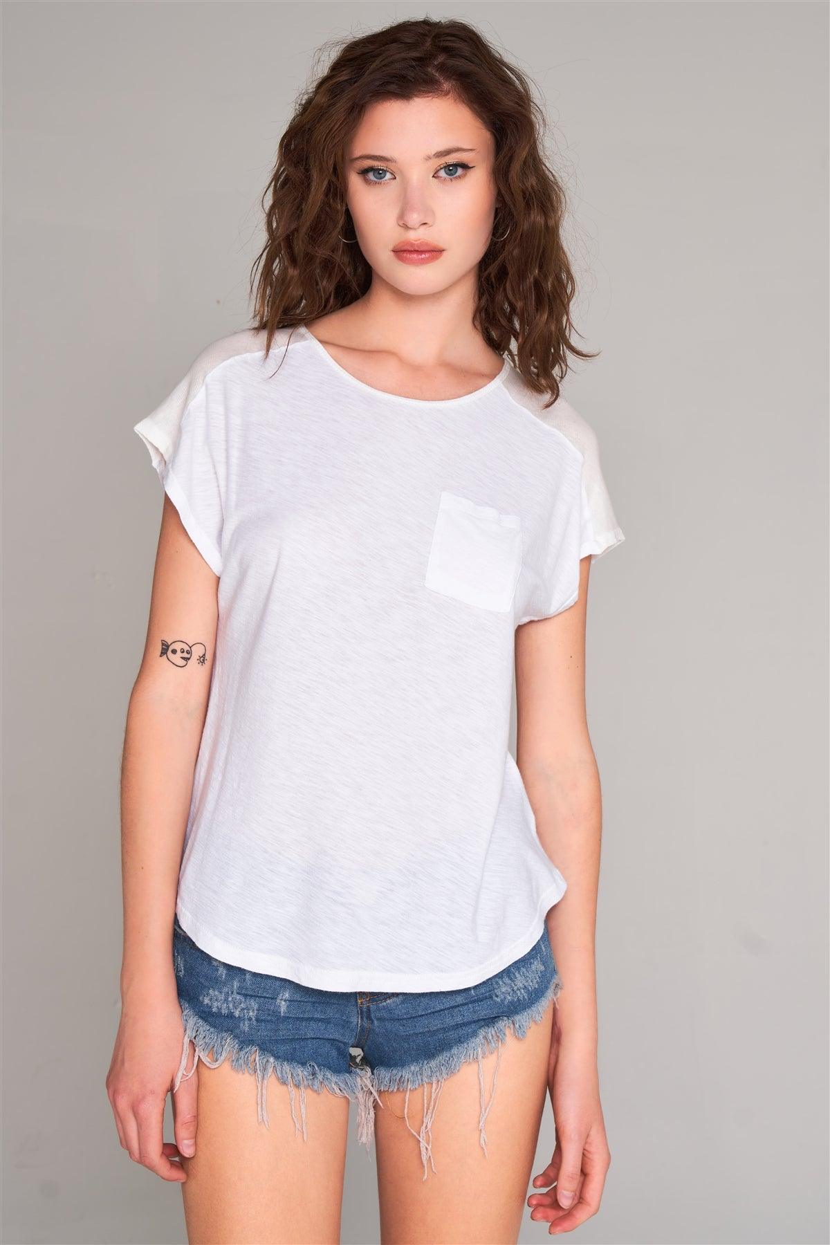 White Ribbed Shoulder Round Neck Chest Pocket Detail Relaxed Tee /2-1-2-1