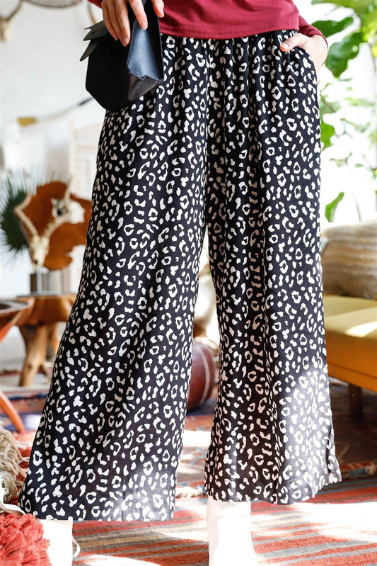 Monochrome Animal Print Smocked Ruffle Waist Wide Leg Pants /1-2-2-2