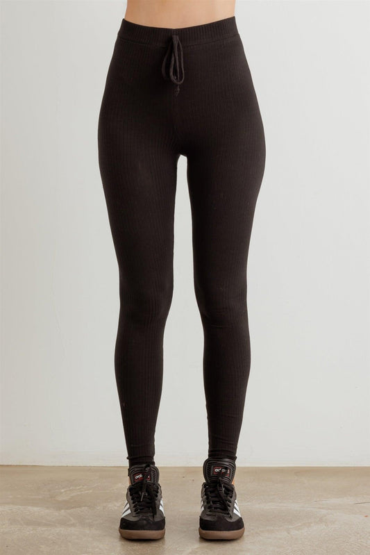 $2.75 Wholesale Solid Color Capri Leggings Assortment - Alessa Vanessa –  Alessa Wholesale