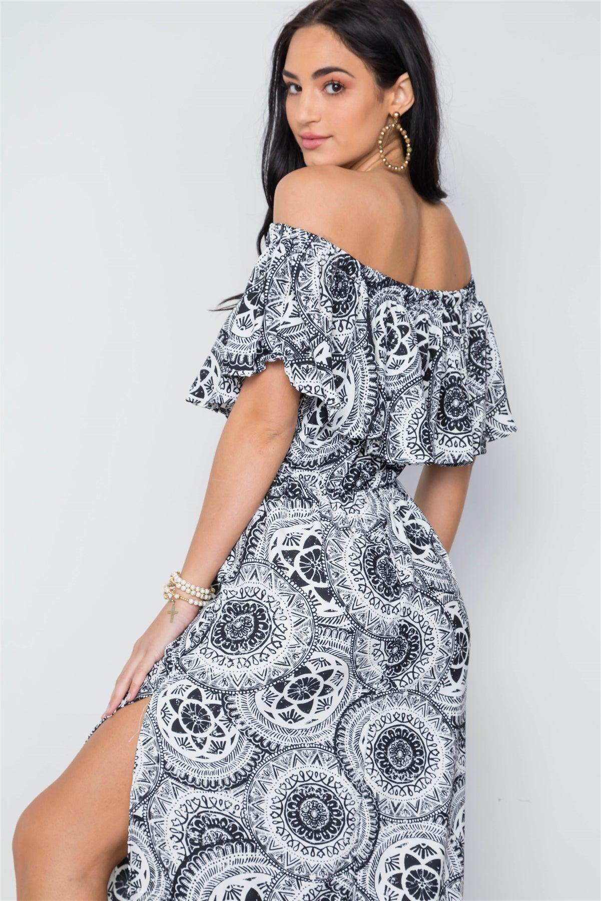 Multi Black Paisley Print Off-The Shoulder Flounce Maxi Dress /3-2-1