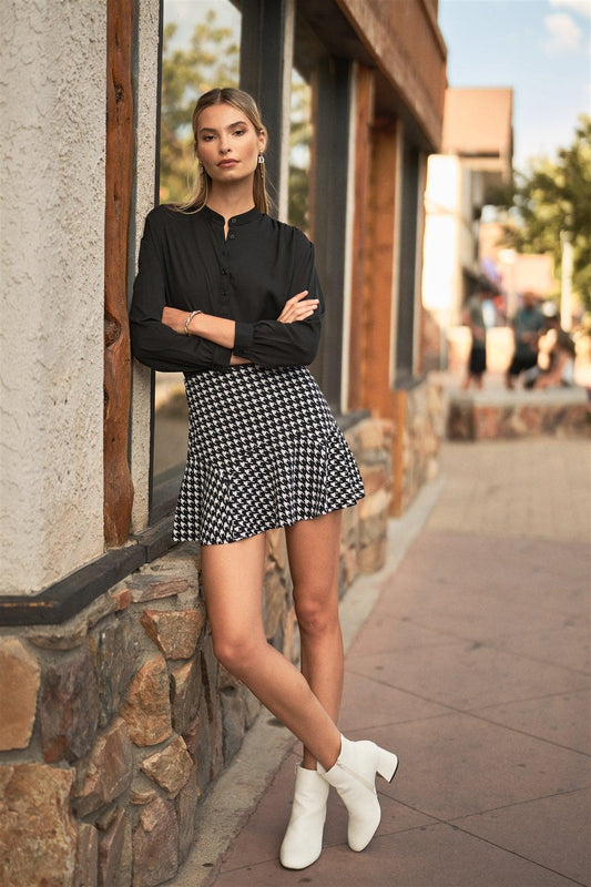 Lady D Black & White Houndstooth Print High Waist Fit & Flare Mini Skirt /3-2