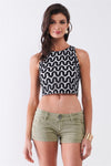 Black & White Sleeveless Weave Pattern Round Neck Back Zip-Up Detail Crop Top /1-2-2-1