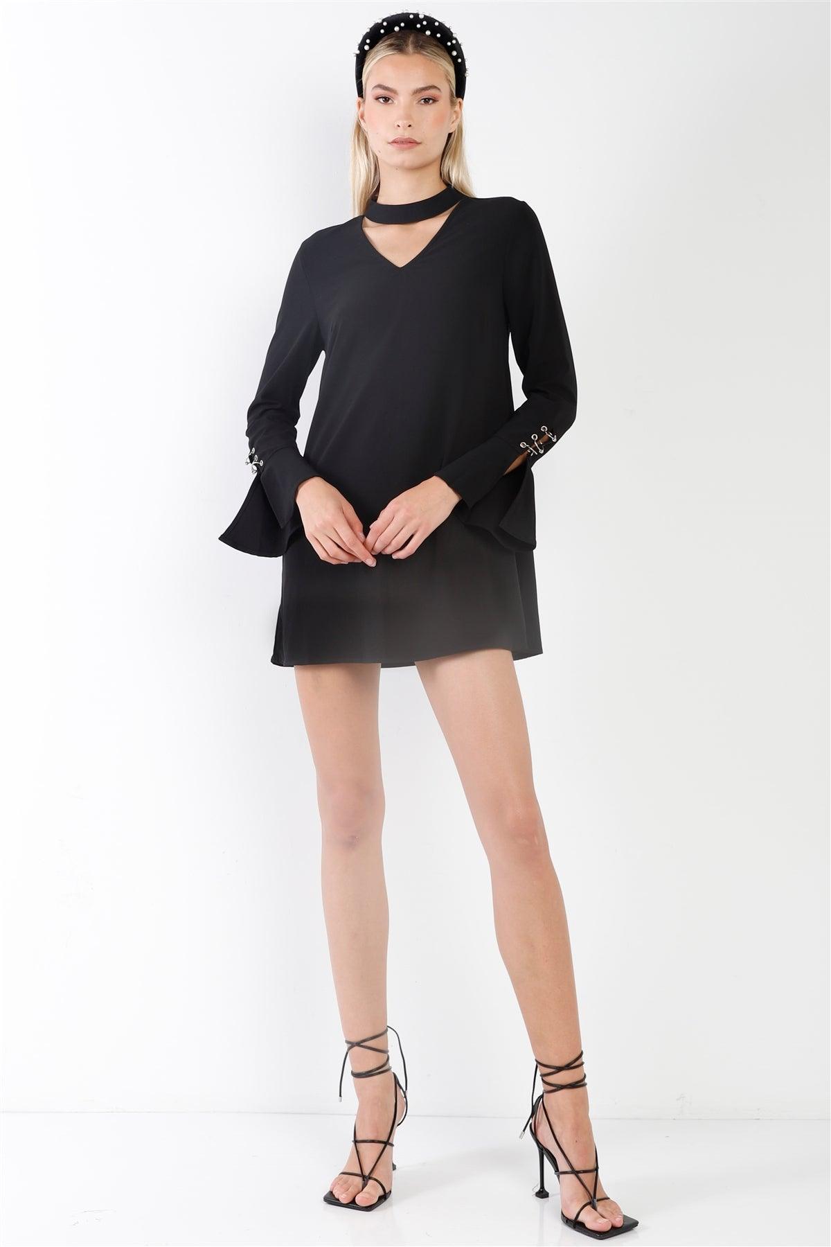 Black Long Sleeve V-Cut Out Solid Mini Dress /2-3-1