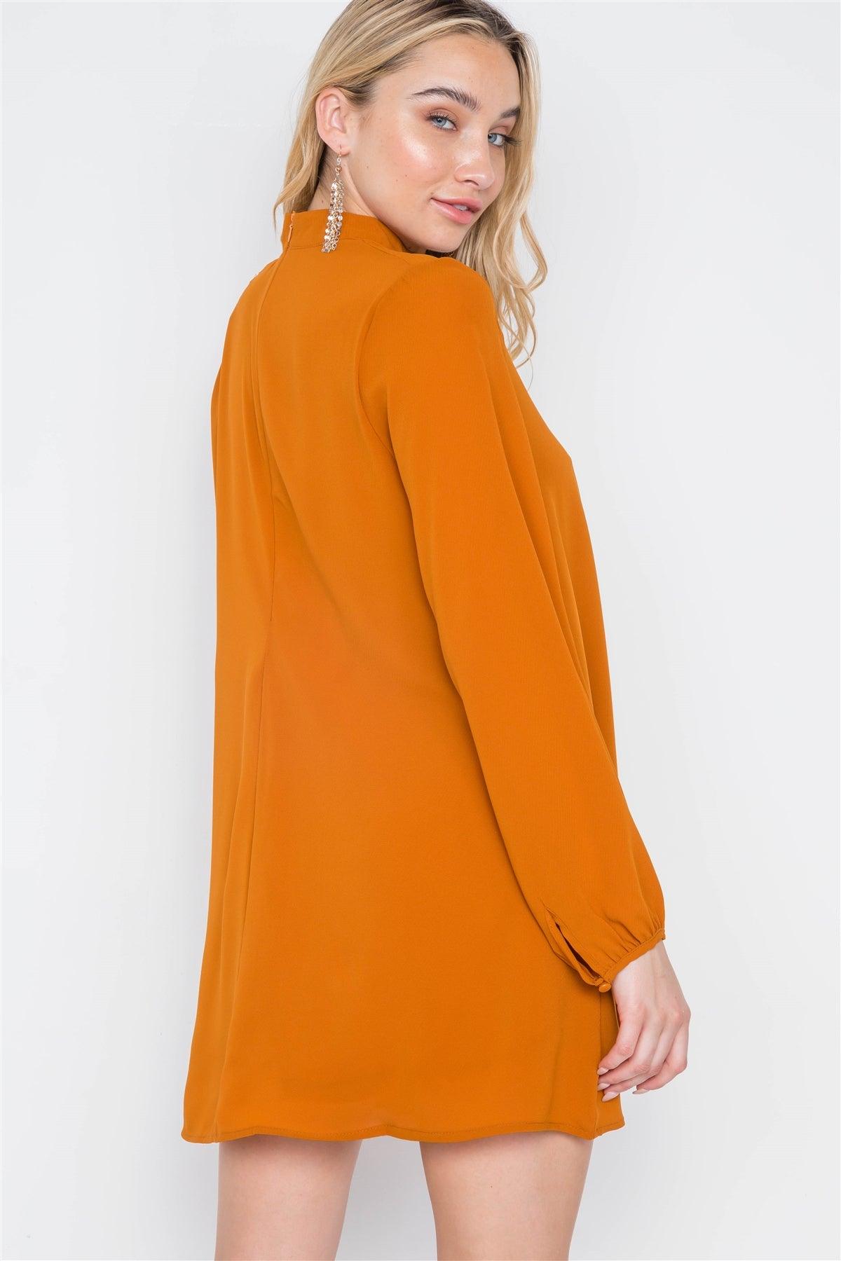 Camel Cut-Out Neck Solid Long Sleeve Dress /2-2-3